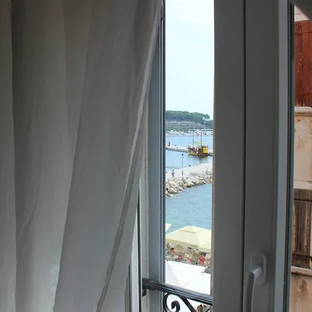 South Apartment
